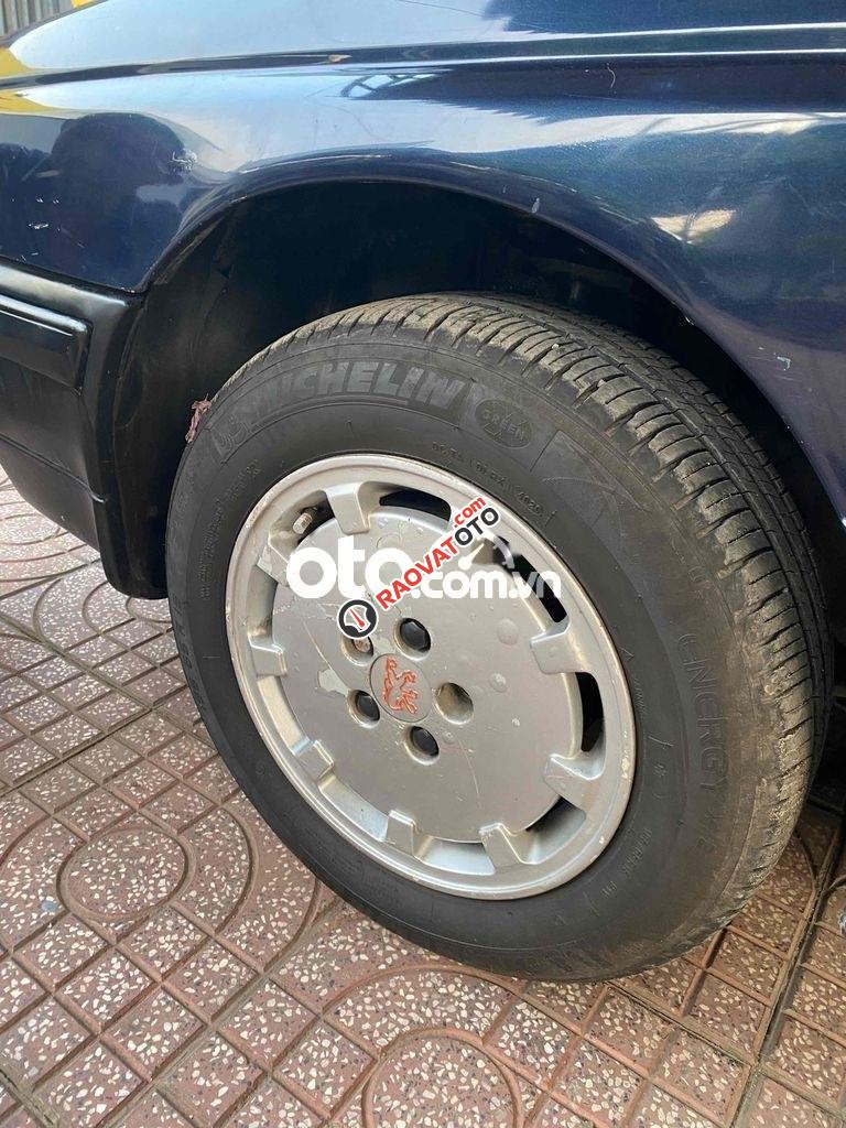 Xe gia đình sử dựng , máy êm mạnh , xe còn Đkiem-5