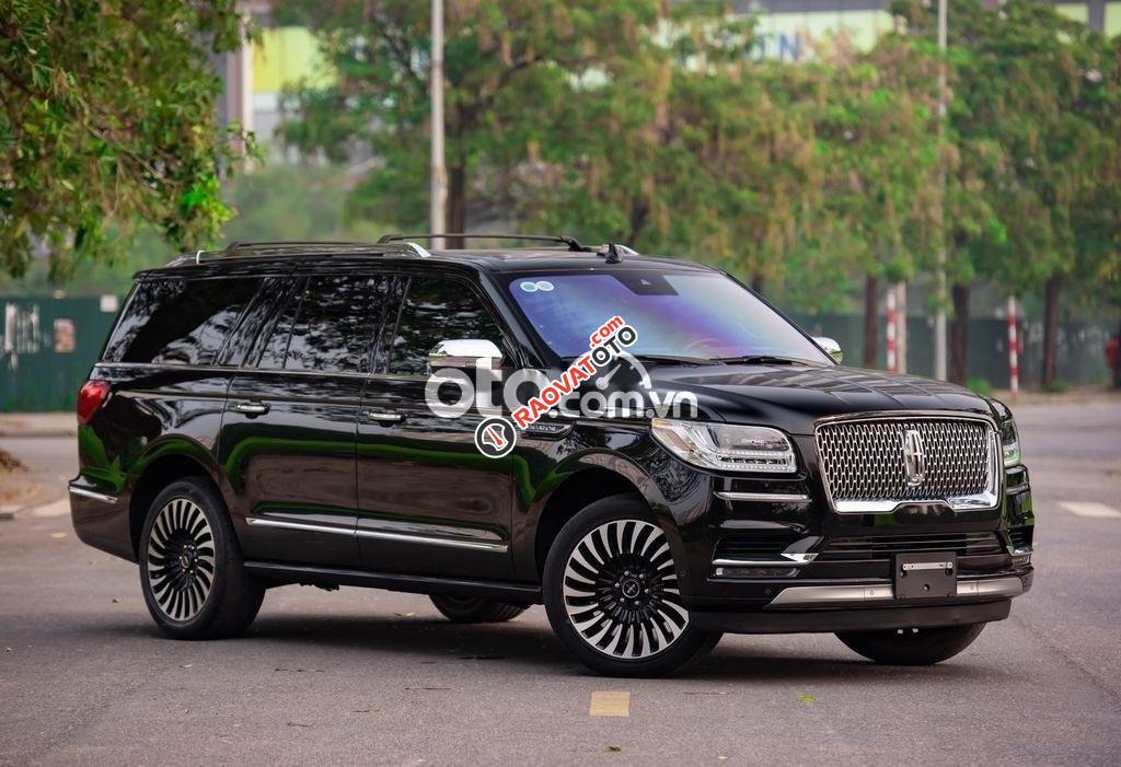 Lincoln Navigator Black Label L siêu lướt nhập Mỹ-1