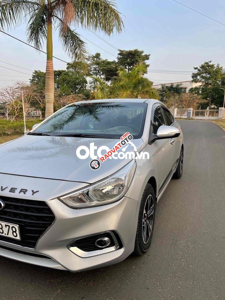 Gia Đình Cần Bán Huydai accent chính chủ mua mới-2