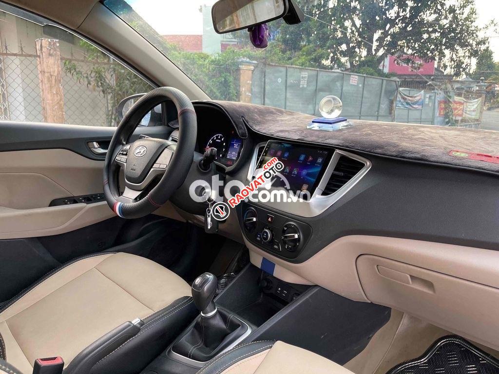 Gia Đình Cần Bán Huydai accent chính chủ mua mới-7