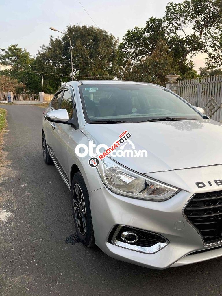 Gia Đình Cần Bán Huydai accent chính chủ mua mới-3