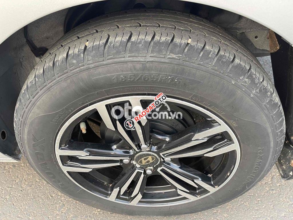 Gia Đình Cần Bán Huydai accent chính chủ mua mới-8