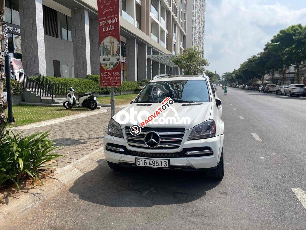 Si&#234;u xe metcedes GL 550 gi&#225; si&#234;u re-1