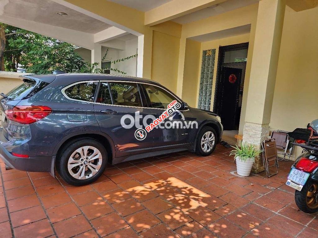 Bmw x1 sdrive 2.0 turbo dkld 2016 xám-0