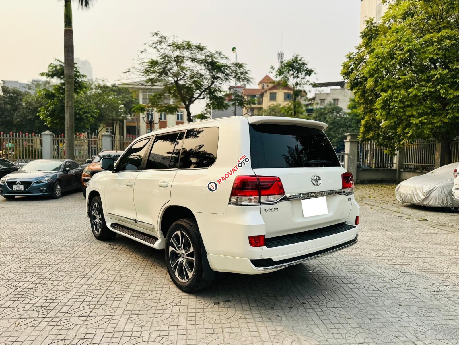 Tên cá nhân 1 chủ từ đầu-1