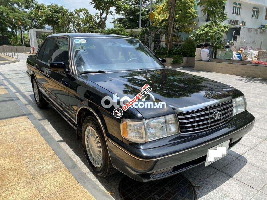 Toyota Crown Royal Saloon 3.0 AT-1