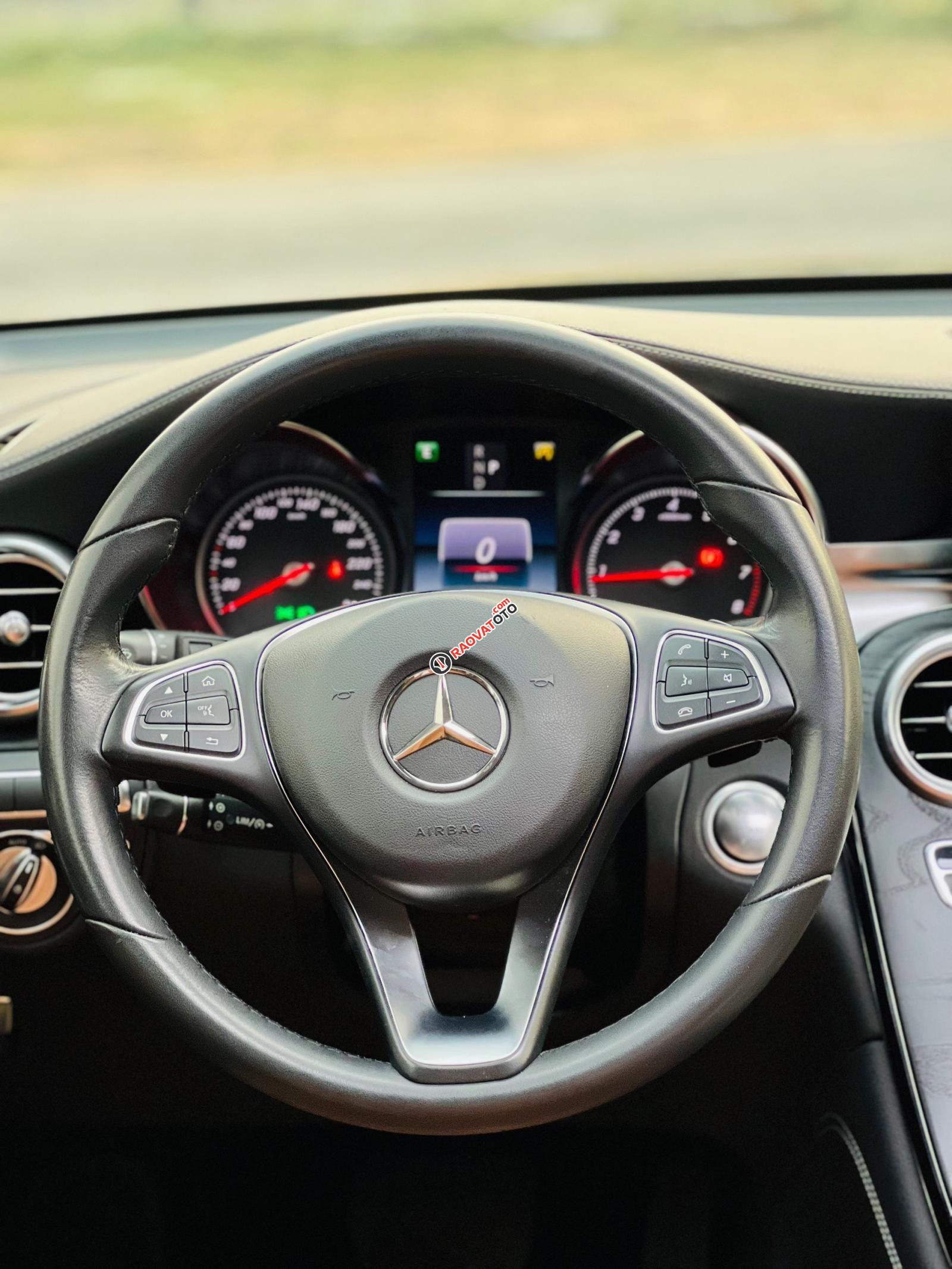 Màu đen, bảo dưỡng chính hãng-12