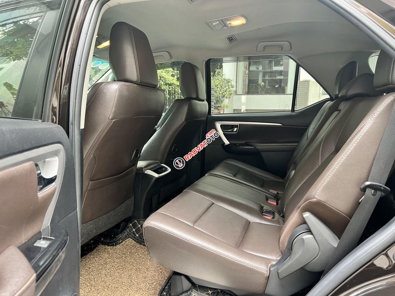 Hỗ trợ trả góp 70%, xe đẹp, giá tốt giao ngay-14