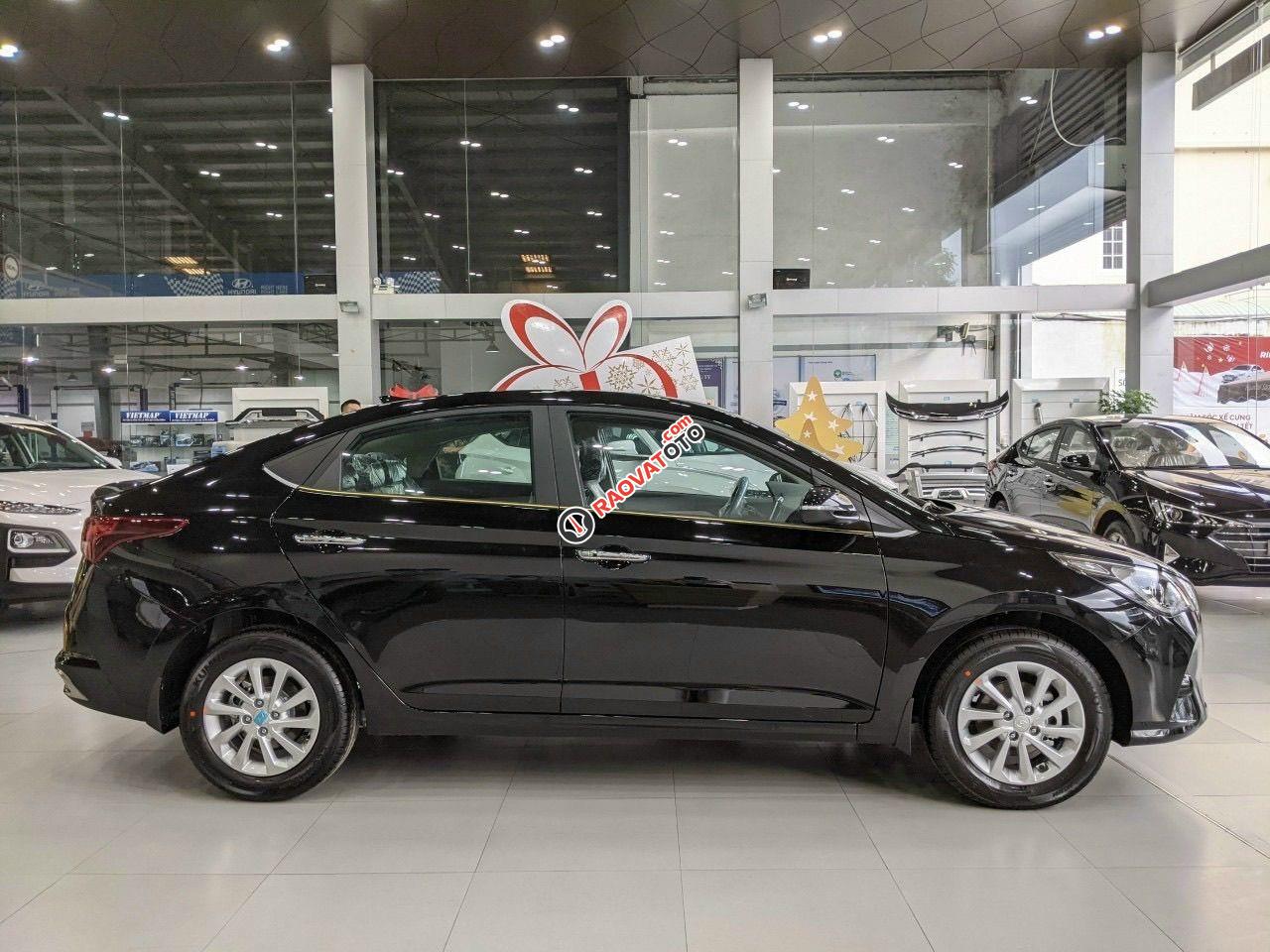 Hỗ trợ giảm ngay 100% trước bạ - Trả trước chỉ từ 90 triệu nhận xe về ngay - Tặng phụ kiện chính hãng-3