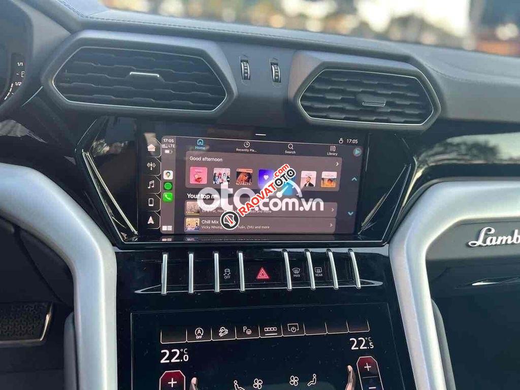 Lamborghini Urus Sx2022 Xe mới chưa đăng kí.-4