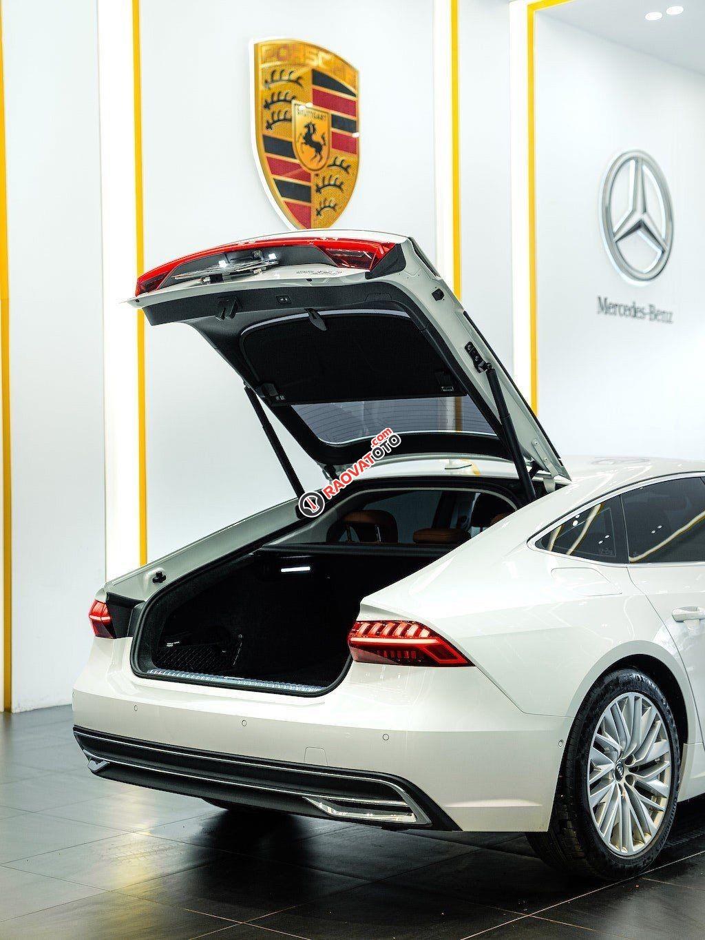 Màu trắng, số tự động-10