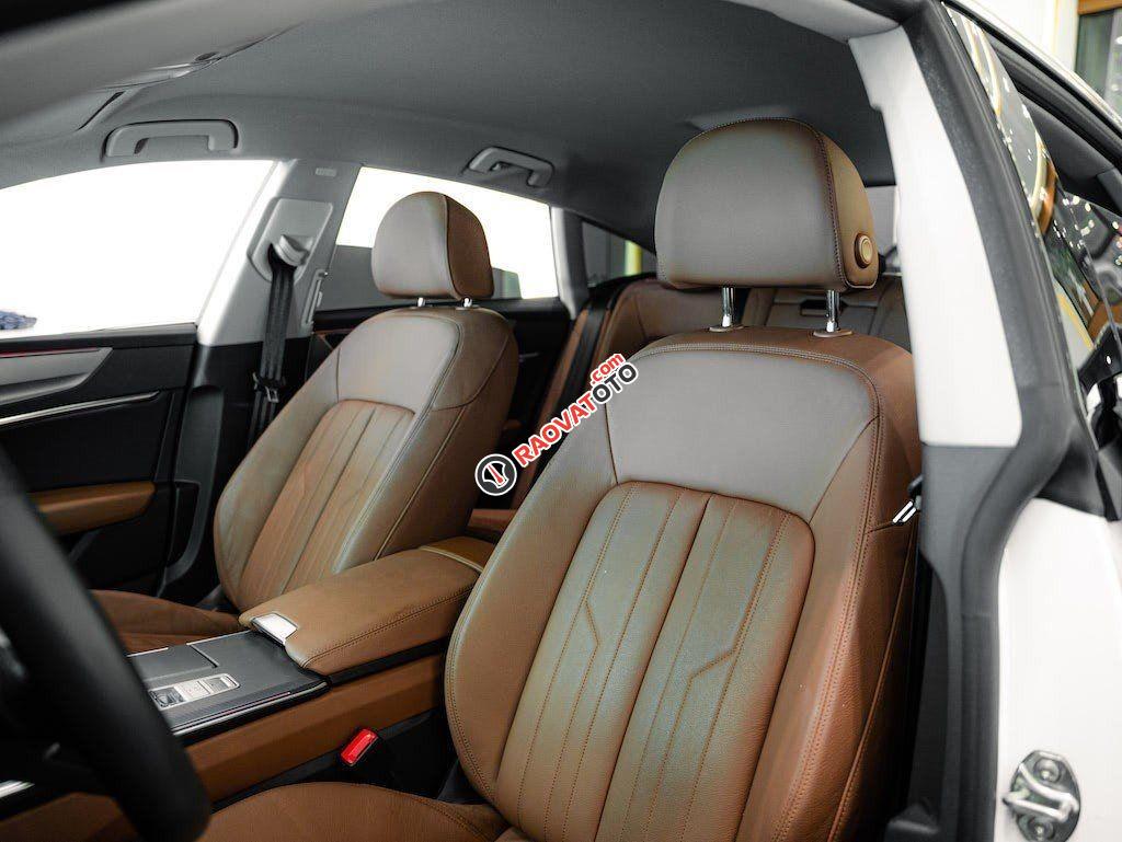 Màu trắng, số tự động-15