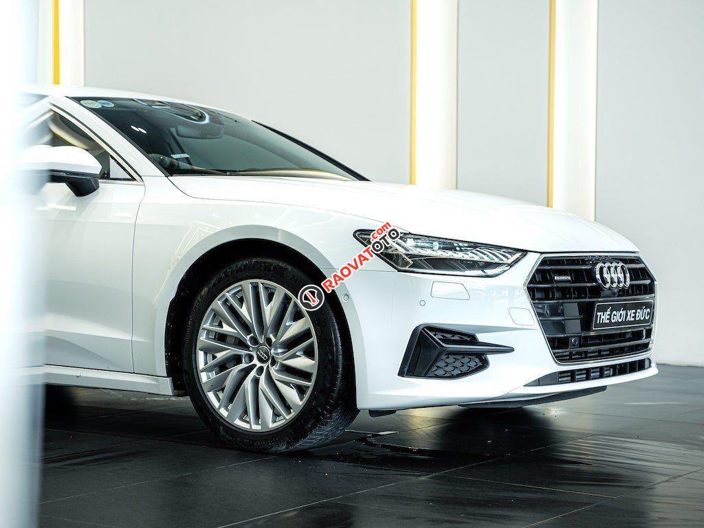 Màu trắng, số tự động-24