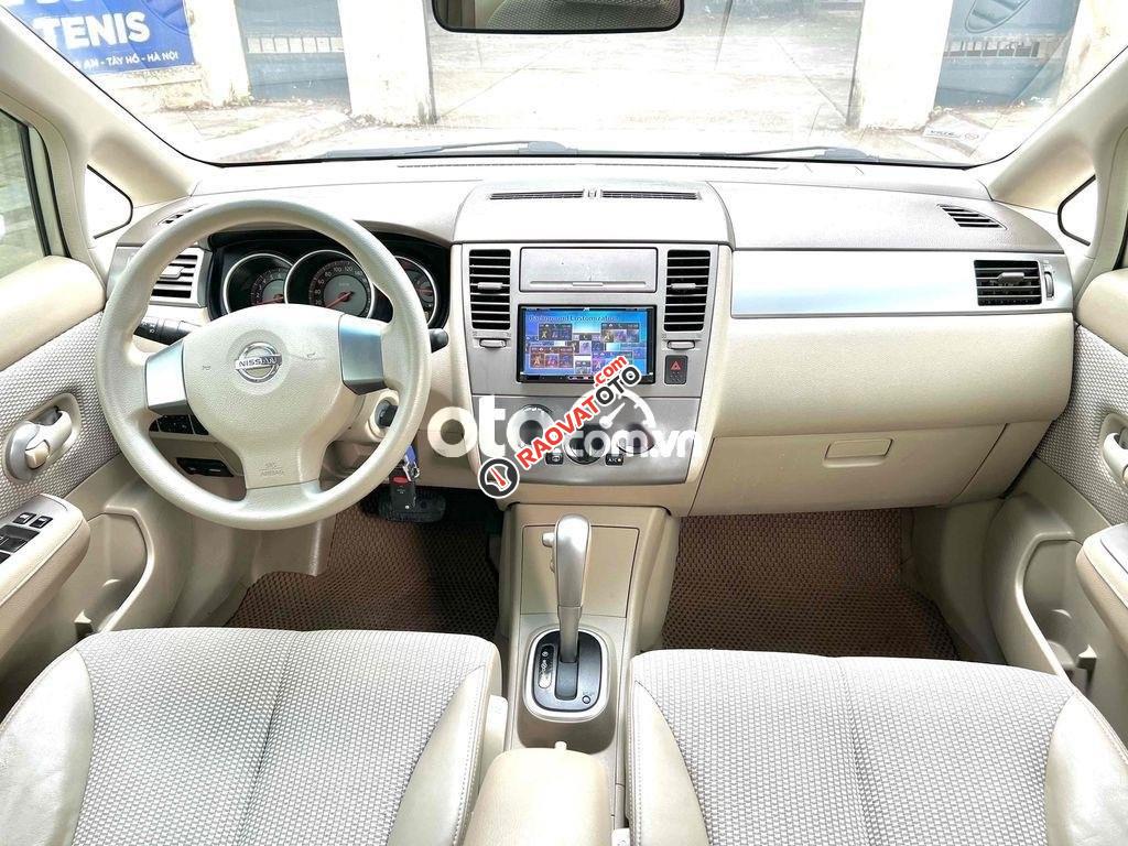 Bán xe nissan TTida nhập khẩu số tự động-3