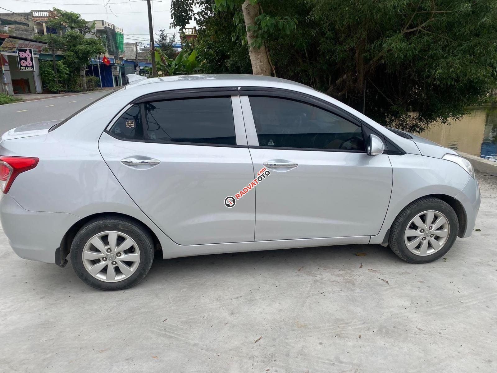 Hyundai 2016 số sàn-3