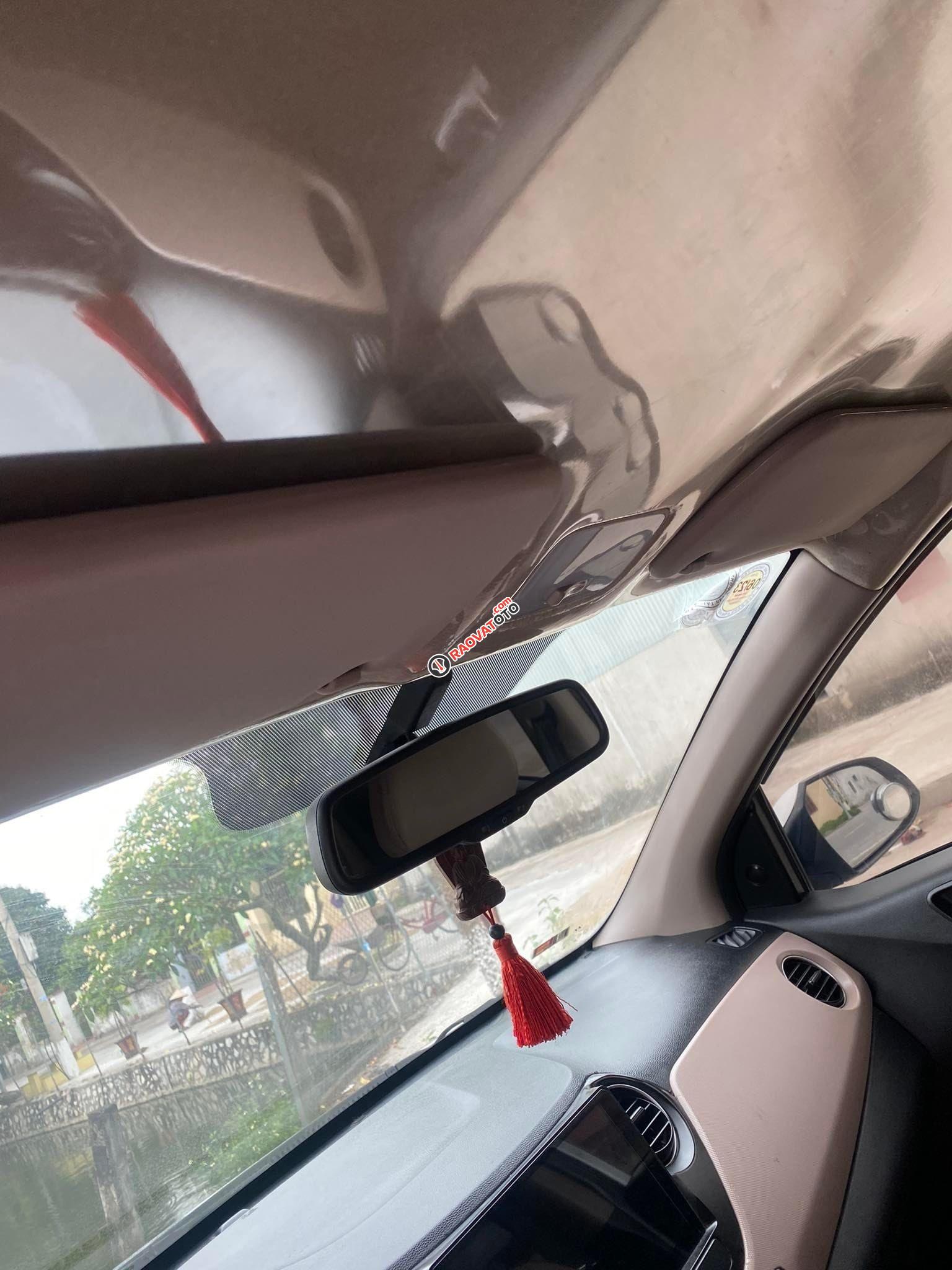 Hyundai 2016 số sàn-10