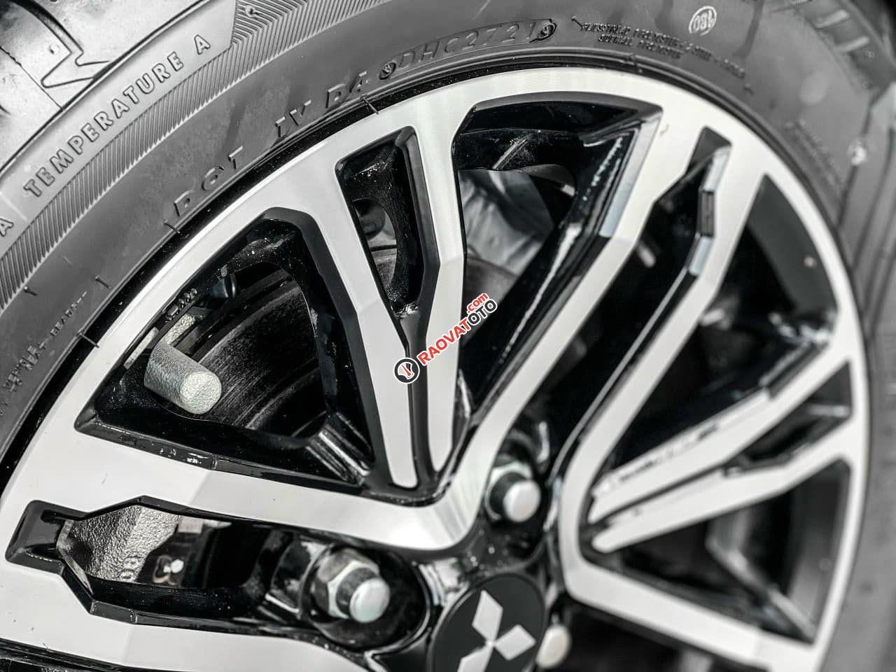 Hỗ trợ lên đến 100% phí trước bạ - Ưu đãi cho khách hàng ký mới, thương lượng giá khi liên hệ trực tiếp-2