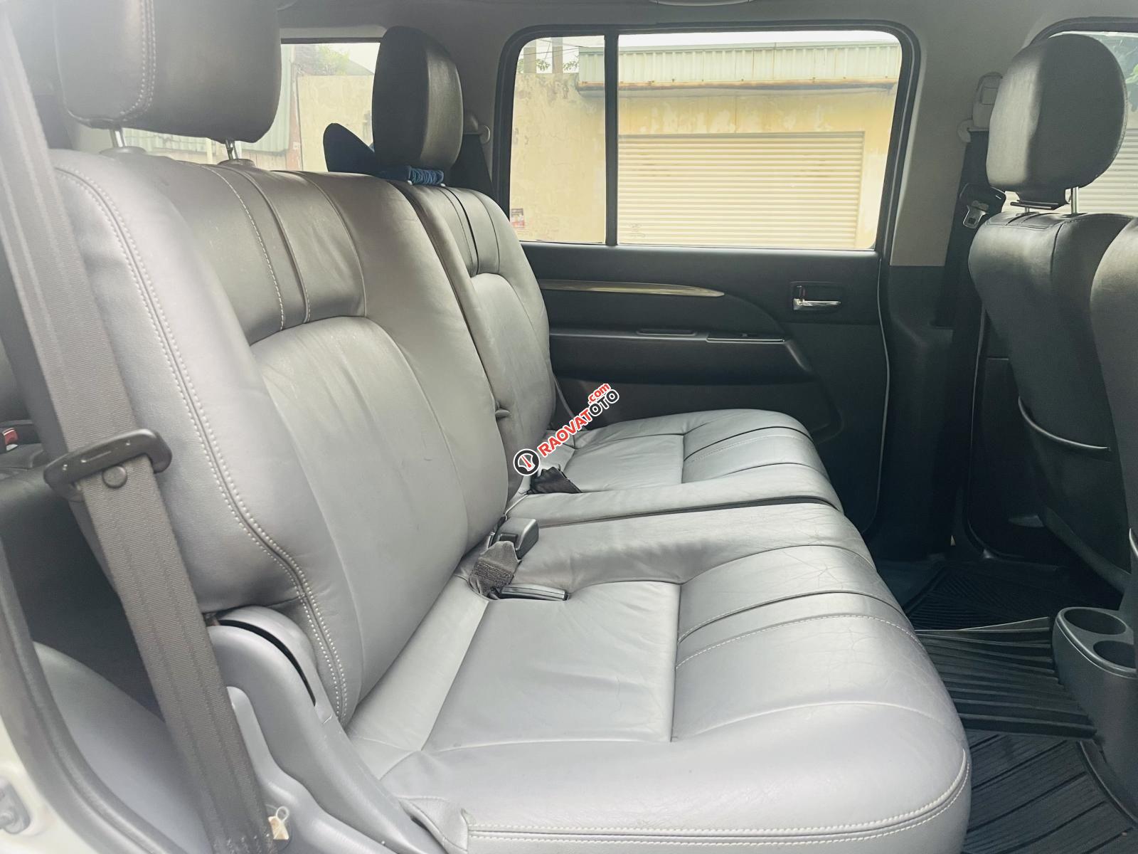 Xe đi gia đình, bao test-9