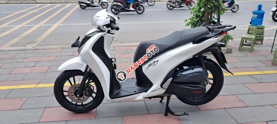 Mercedes-Benz 2016-6