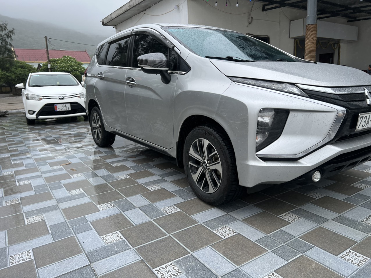Bán xe Xpander, số sàn, sản xuất 2019 tại Quảng Bình-3