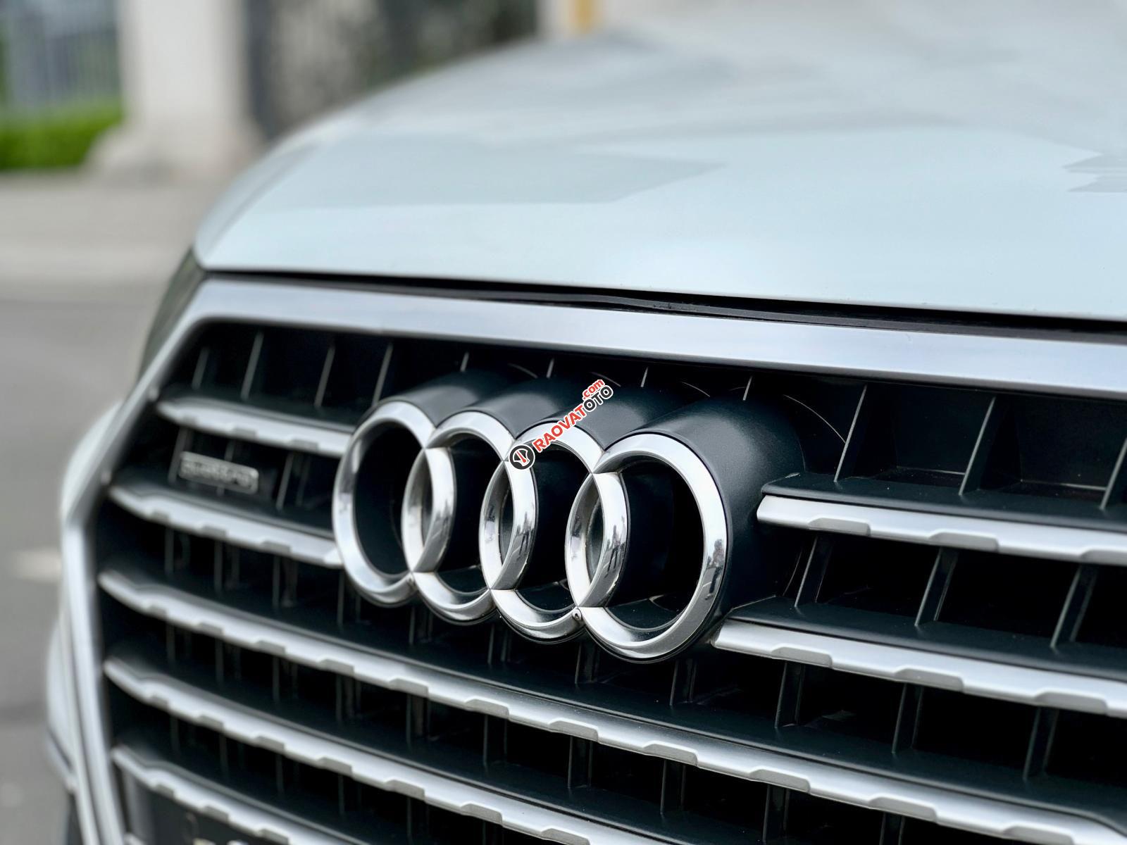 Model 2016, odo: 8,5v km, màu trắng-11