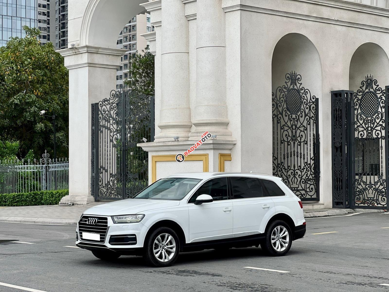 Model 2016, odo: 8,5v km, màu trắng-4