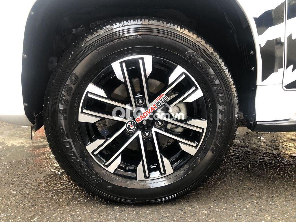 Mitsubishi Pajero Sport 2.4D.AT 4x2 trắng sx 2021-4