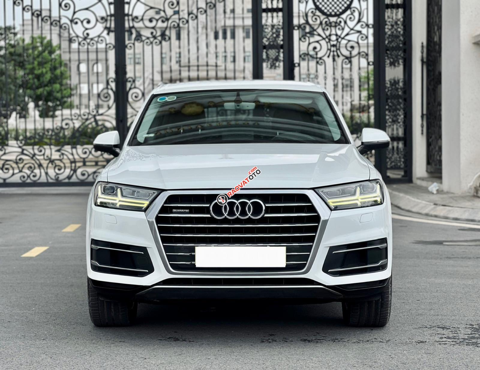 Model 2016, odo: 8,5v km, màu trắng-0