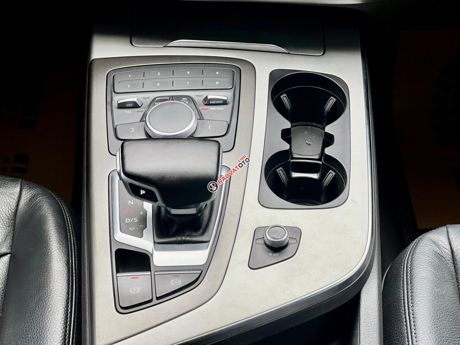 Model 2016, odo: 8,5v km, màu trắng-15