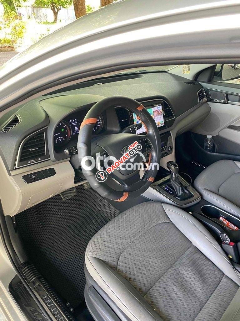 elantra 2016 At cần bán-6