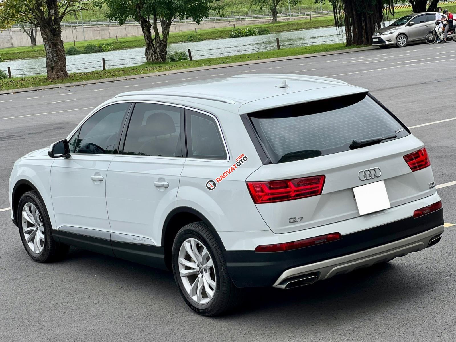 Model 2016, odo: 8,5v km, màu trắng-14