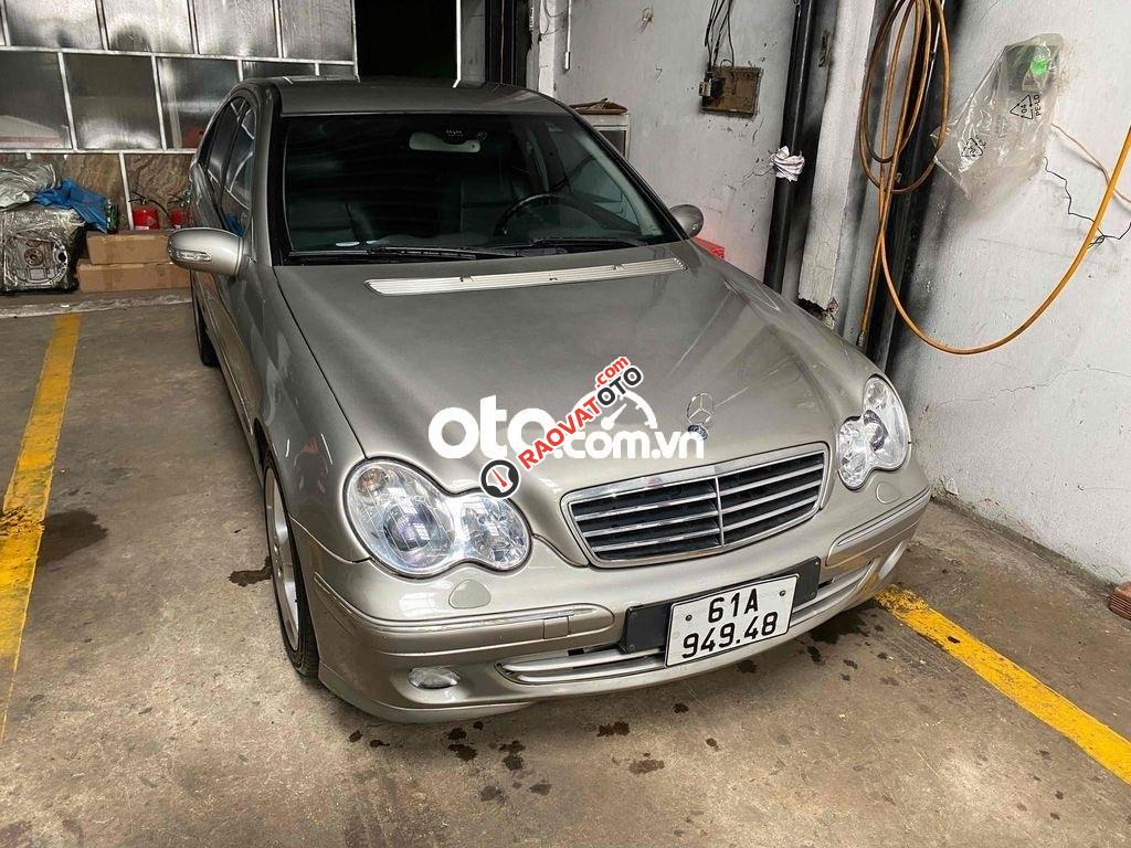 Bán Mercedes C280 xe nhà đang sử dụng-1