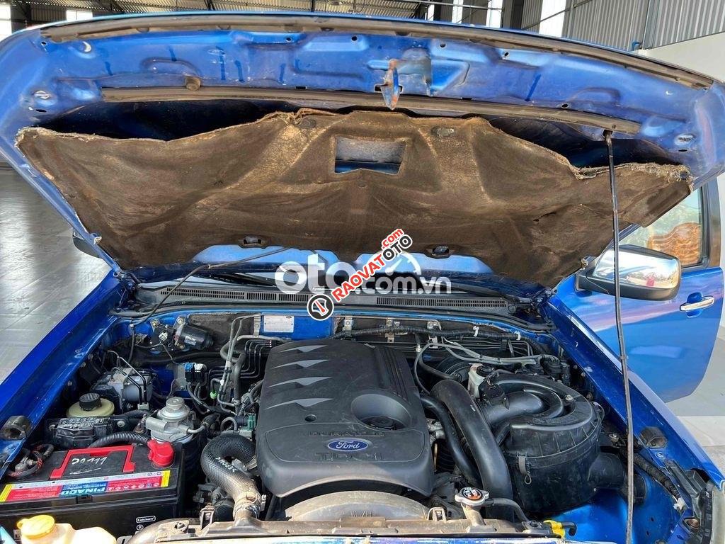Gia đình cần bán Ford Ranger bản XLT, Sx2010-6