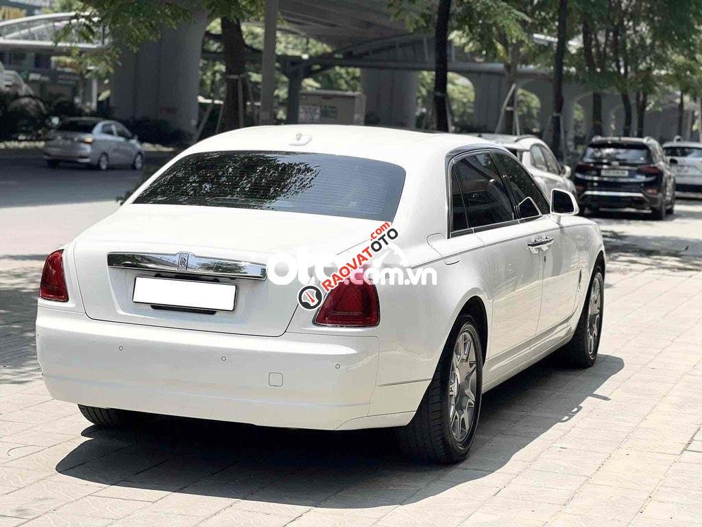 Bán Rollroyce Ghost EWB model 2017-3