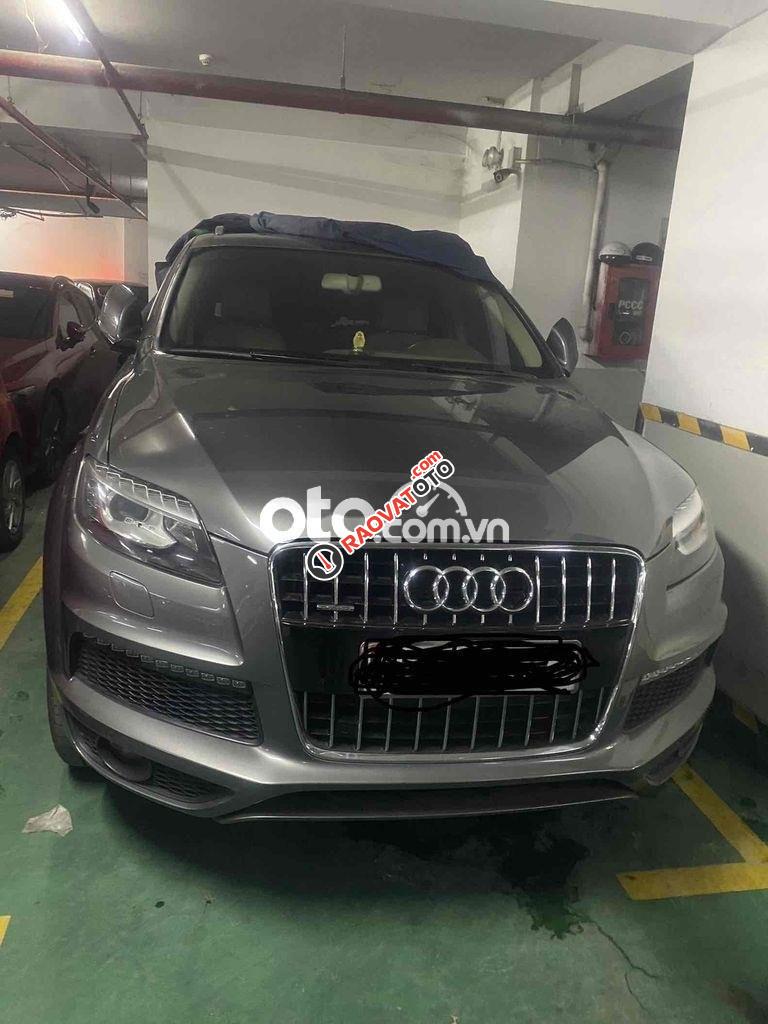 Cần bán xe Audi Q7 bstp sx năm 2015-0