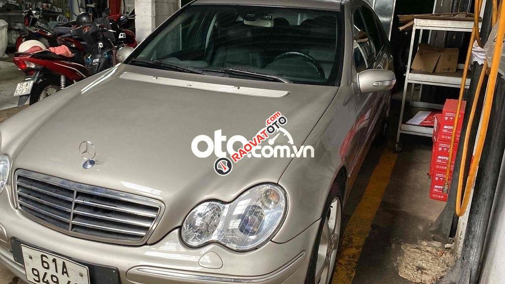 Bán Mercedes C280 xe nhà đang sử dụng-2