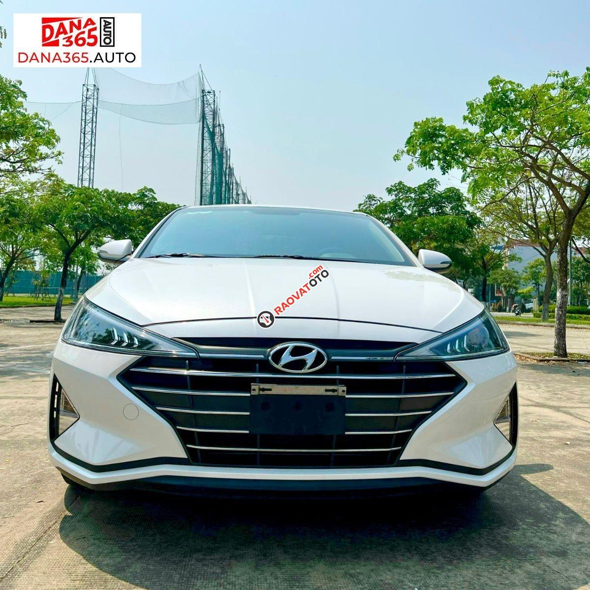 Một chủ mua mới sử dụng từ đầu-0