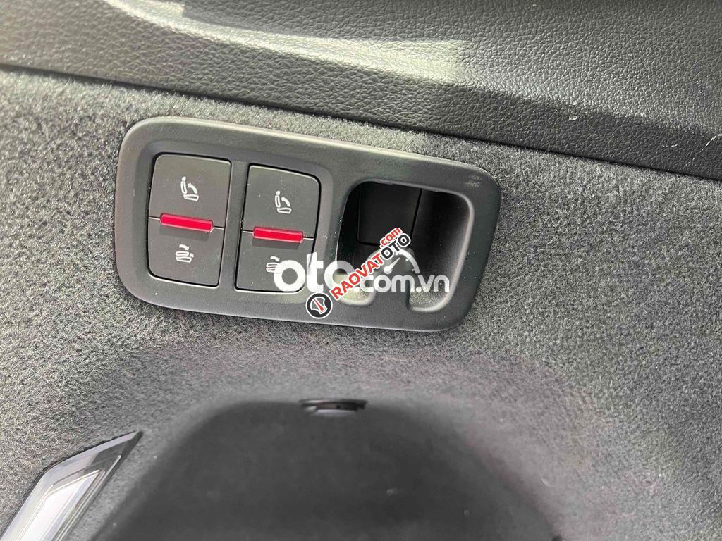 Audi Q7 2017 dòng xe VIP 7 chổ-10