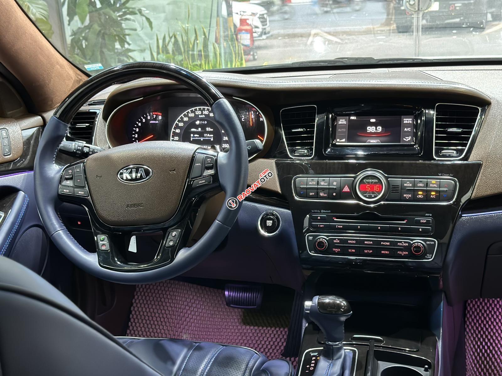 Nhập khẩu nguyên chiếc Hàn Quốc-16