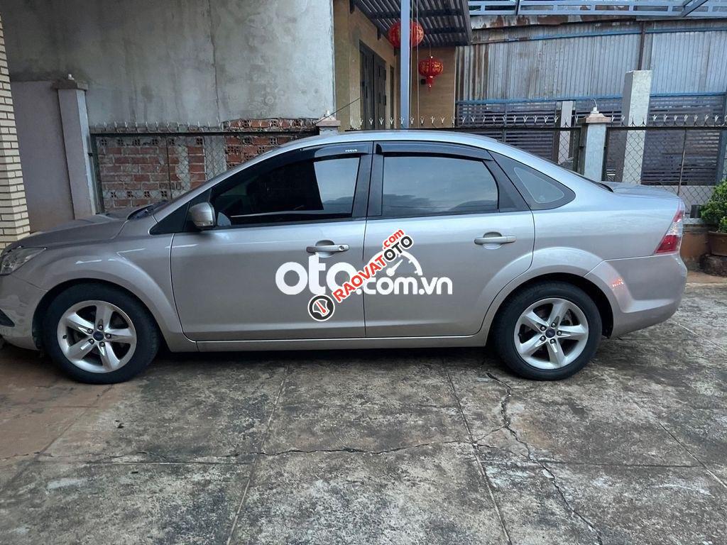 Bán xe Ford gia đình đã qua sử dụng, năm 2012, mới-0