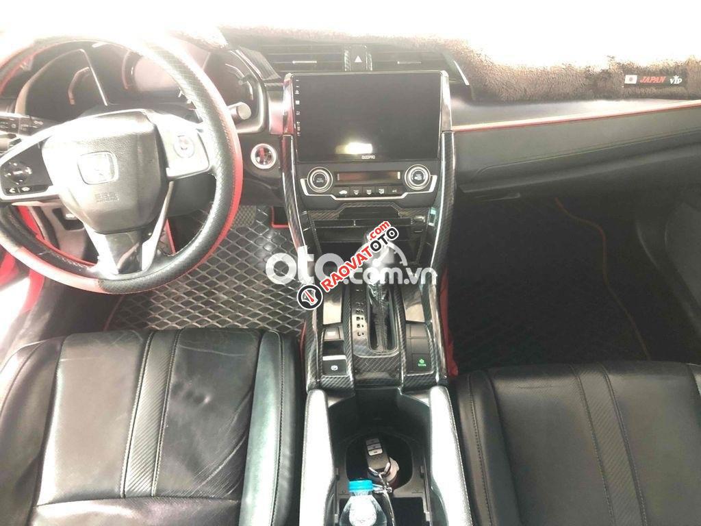 Honda Civic RS 2018 body thể thao-5