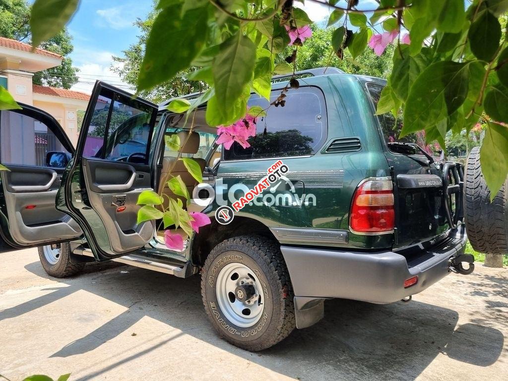 Toyota Land Cruiser 105 máy dầu, 2 cầu đời 2002-8