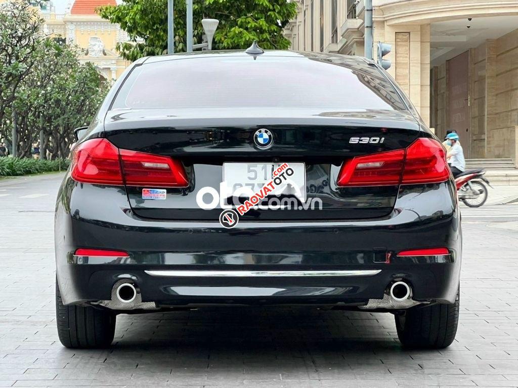 BMW 530i-3