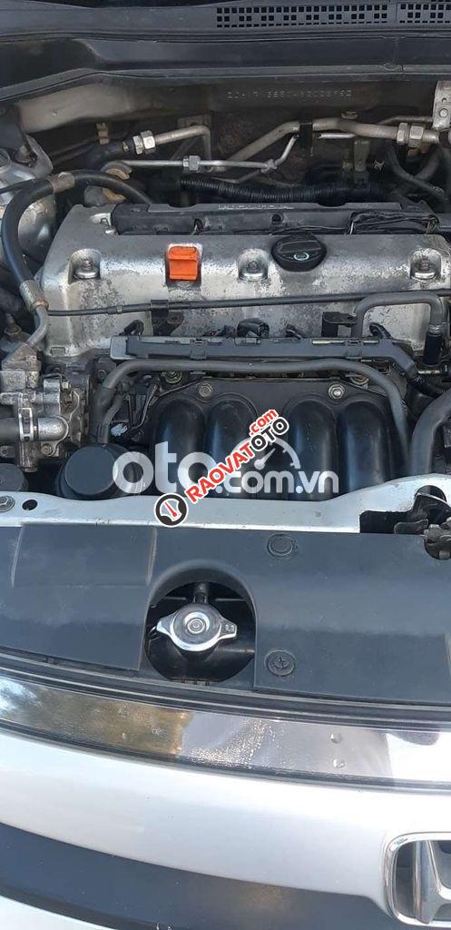 Honda Stream 2004 màu bạc đã qua sử dụng-6