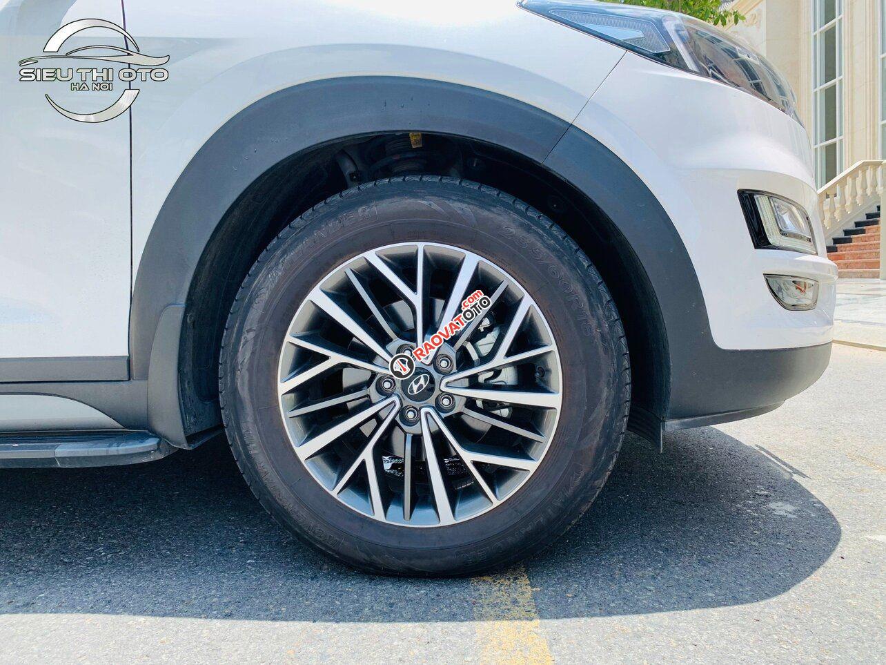 Full option máy dầu, xe nội thất màu kem cực đẹp, có trả góp-16