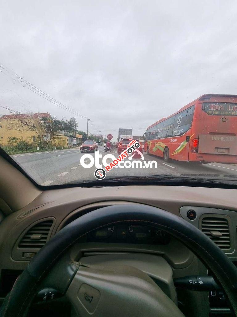 Cần bán xe 05 chỗ-4