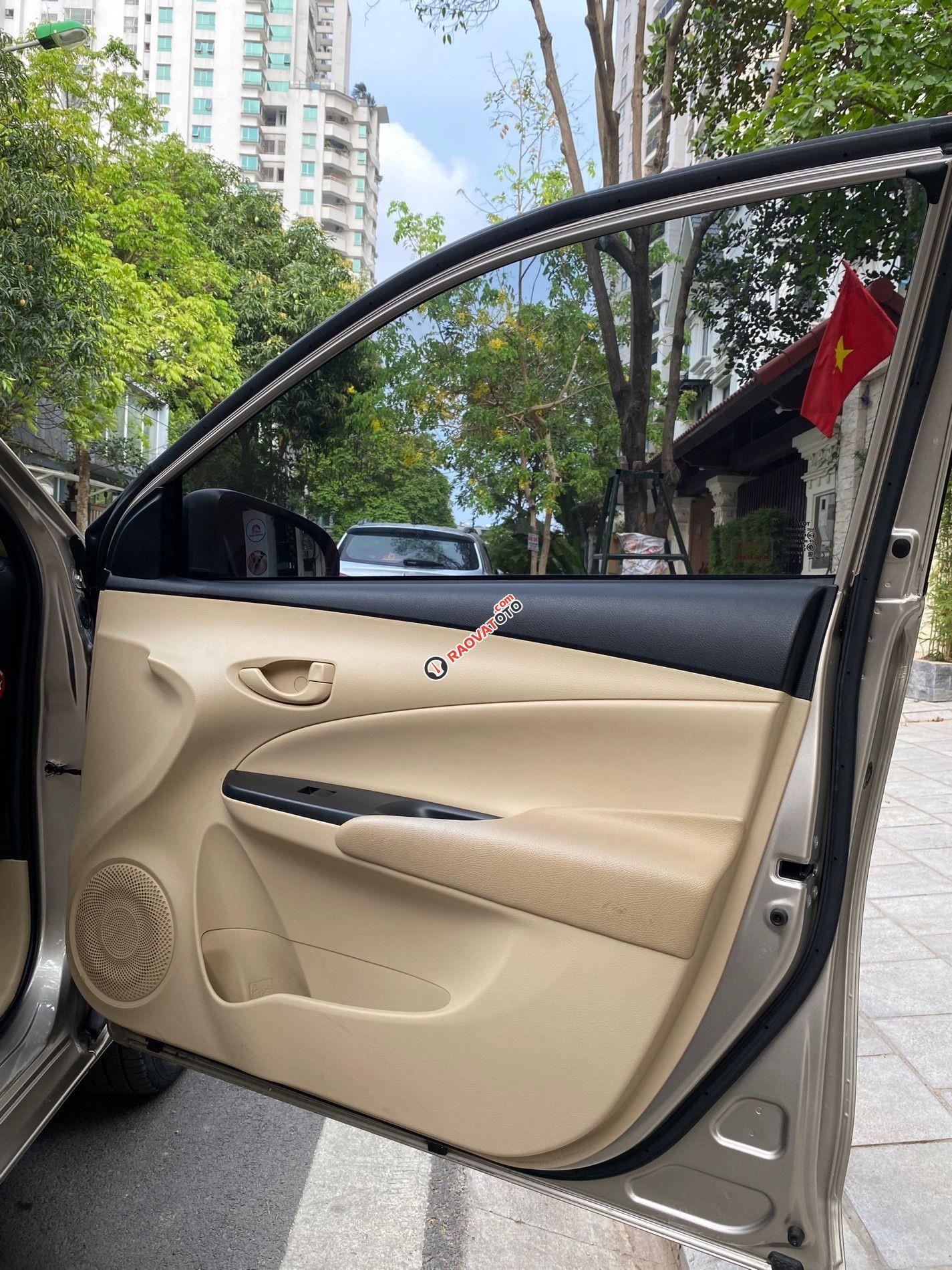 Tư nhân, biển Hà Nội-11