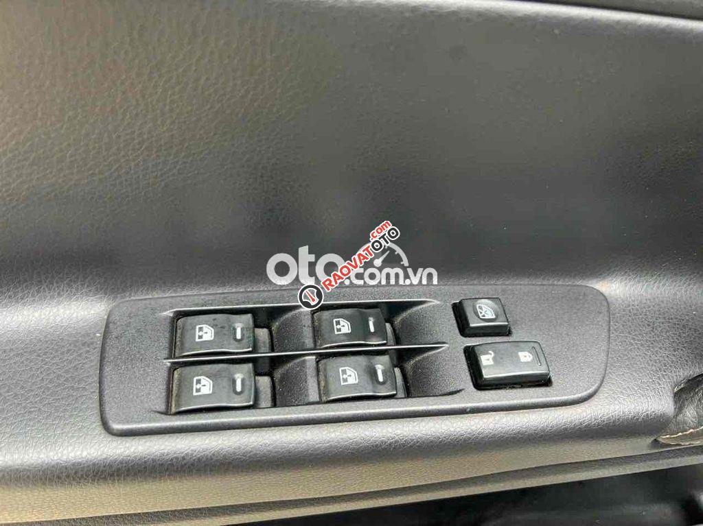 luxgen u7 2010 7 chỗ suv 2 cầu điện 2.2 turbo-6