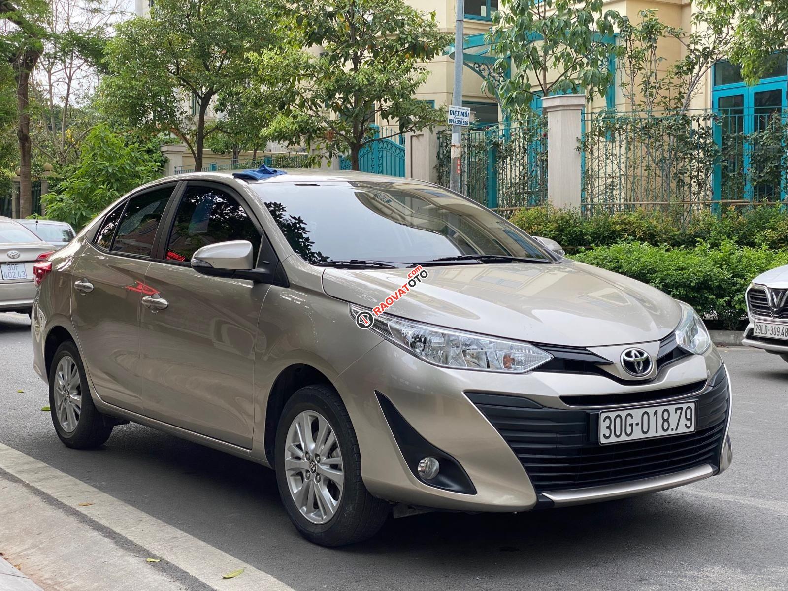 Tư nhân, biển Hà Nội-1