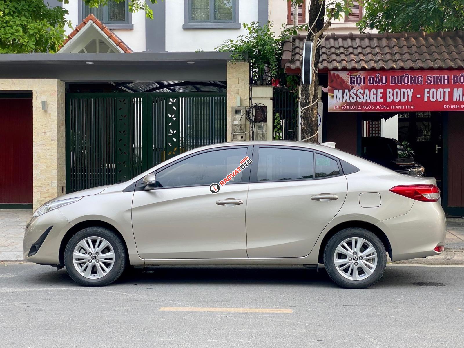 Tư nhân, biển Hà Nội-2